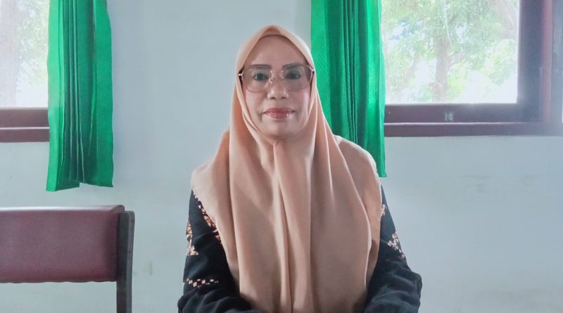 Kabid PTK Klarifikasi Soal Tunjangan Sertifikasi Guru Non PNS Kabid PTK Klarifikasi Soal Tunjangan Sertifikasi Guru Non PNS