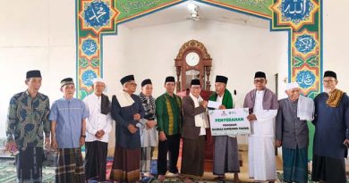Membuka Lembaran Tahun 2026, BAZNAS Sumbawa Sosialisasi dan Salurkan Bantuan Sembako bagi Imam dan Marbot di Kecamatan Alas